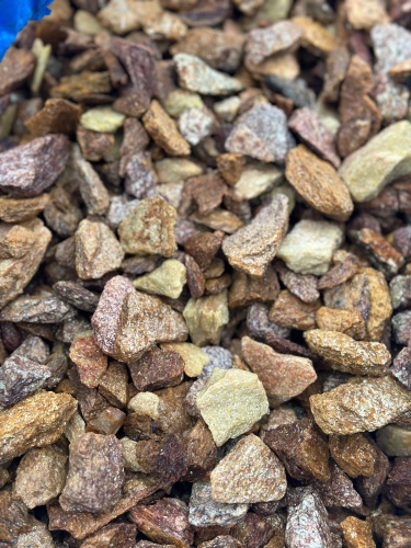 Златолит персиковый декоративная каменная крошка купить в Томске