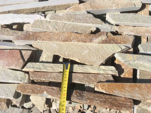 Горбушка златолит золотистый для облицовки купить в Томске