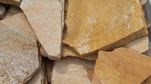 Плитняк златолит жёлтый для фасада 1,5-3 см купить в Томске