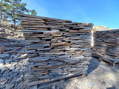 Плитняк златолит серебристый для фасада купить в Томске